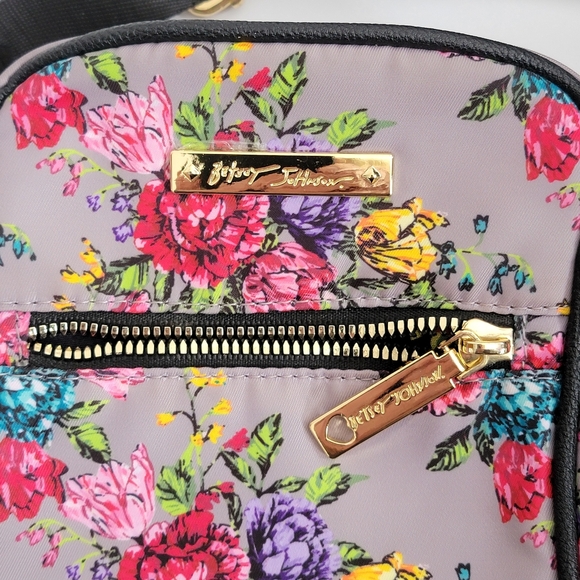 Betsey Johnson Floral Mini Bag - Crossbody 5" X 8" - Picture 5 of 9